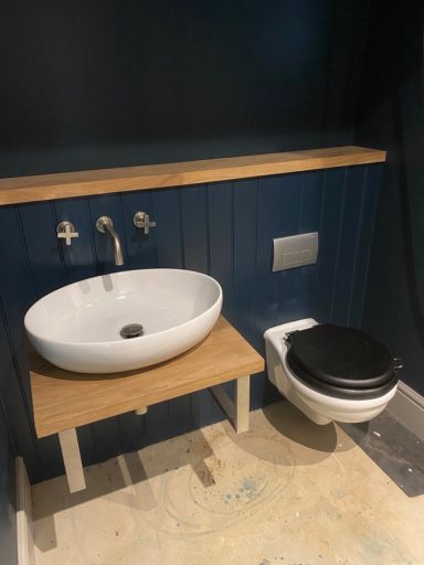 Bathroom in Abingdon by KG Plumbing and Heating 