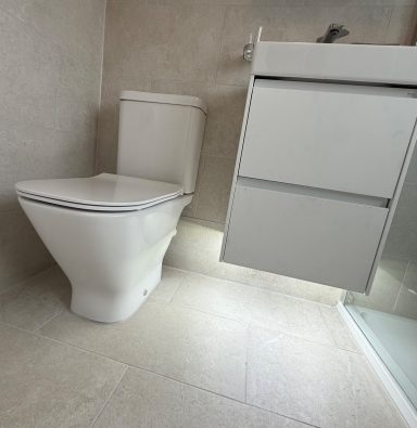 Abingdon Bathroom refurb by KG Plumbing and Heating 