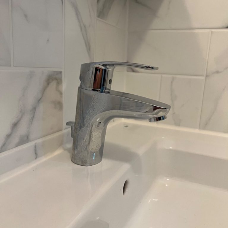 Bathroom in Abingdon by KG Plumbing and Heating 