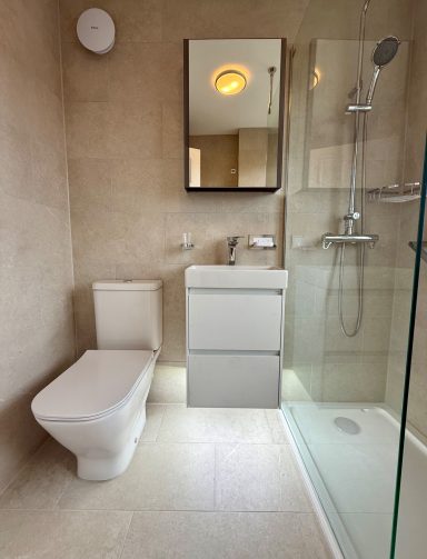 Abingdon Bathroom refurb by KG Plumbing and Heating 